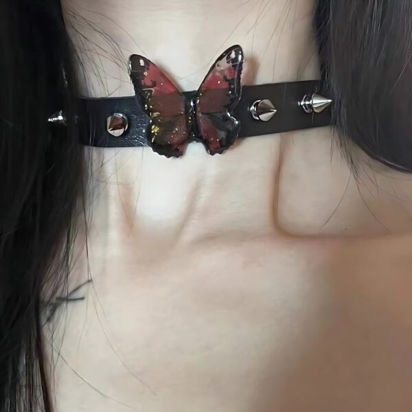 choker cuero mariposa