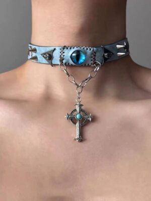 collar de cuero